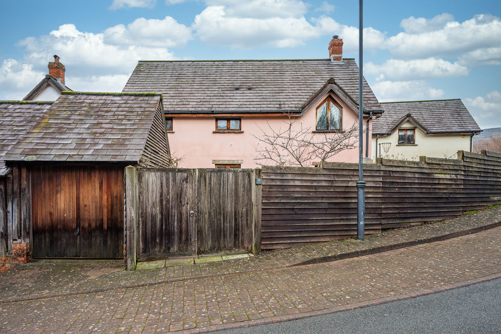 Rear Elevation- click for photo gallery